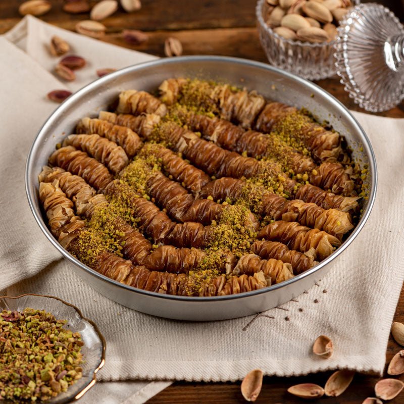 Saragli Rolled Baklava – 30 Pieces Family Tray (800g) - Image 3